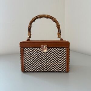 New J. McLaughlin Chevron Straw Boxy Tote Bag with Bamboo Handle